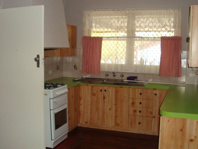 10 Bingfield Road, Medina WA 6167