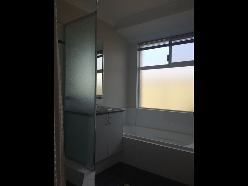 14 Glastonbury Street, Leda WA 6170