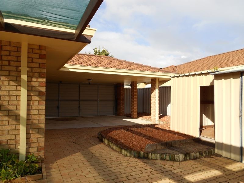 5 St Michael Court, Cooloongup WA 6168