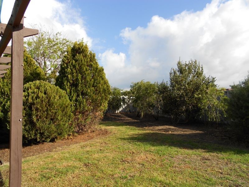 5 St Michael Court, Cooloongup WA 6168