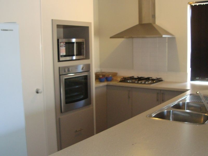 22 Beauchamp Loop, Wellard WA 6170