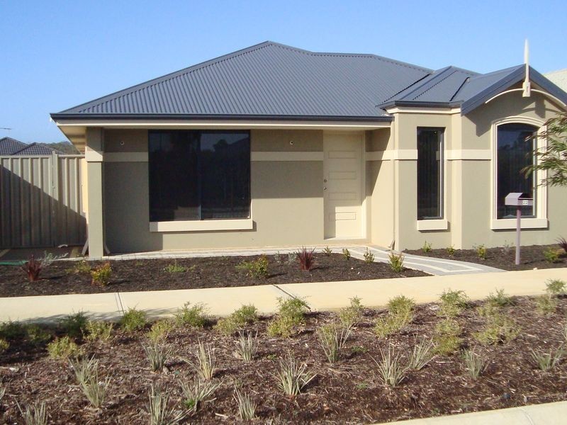 22 Beauchamp Loop, Wellard WA 6170