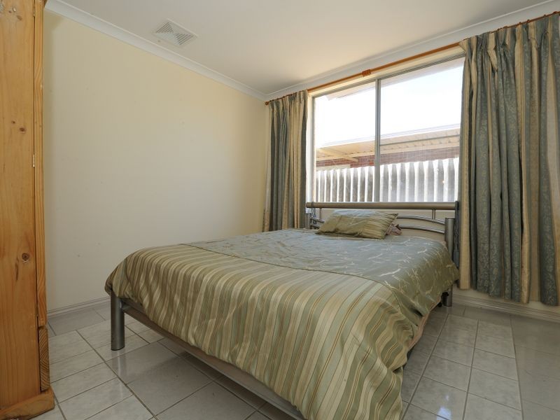 130 Sulphur Road, Orelia WA 6167