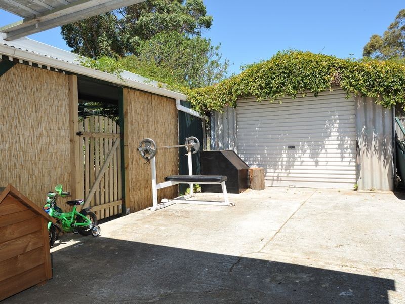 130 Sulphur Road, Orelia WA 6167