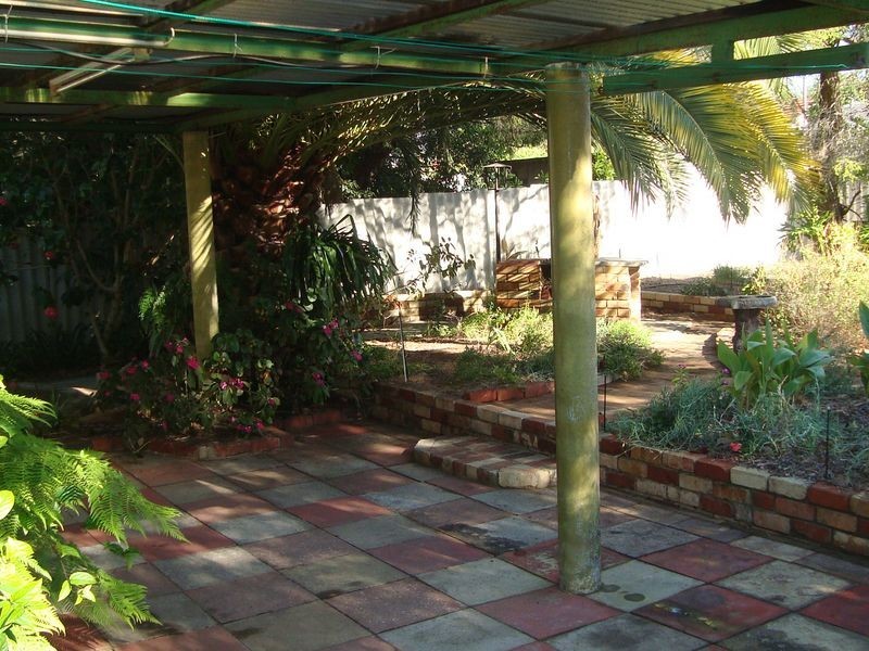 10 Ridley Court, Medina WA 6167