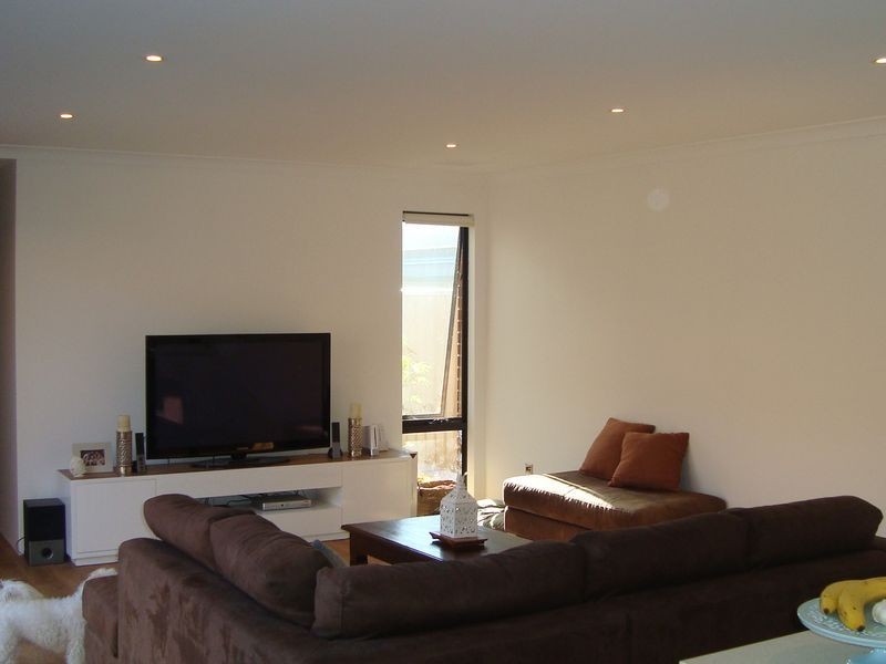 4 Cheltenham Loop, Bertram WA 6167