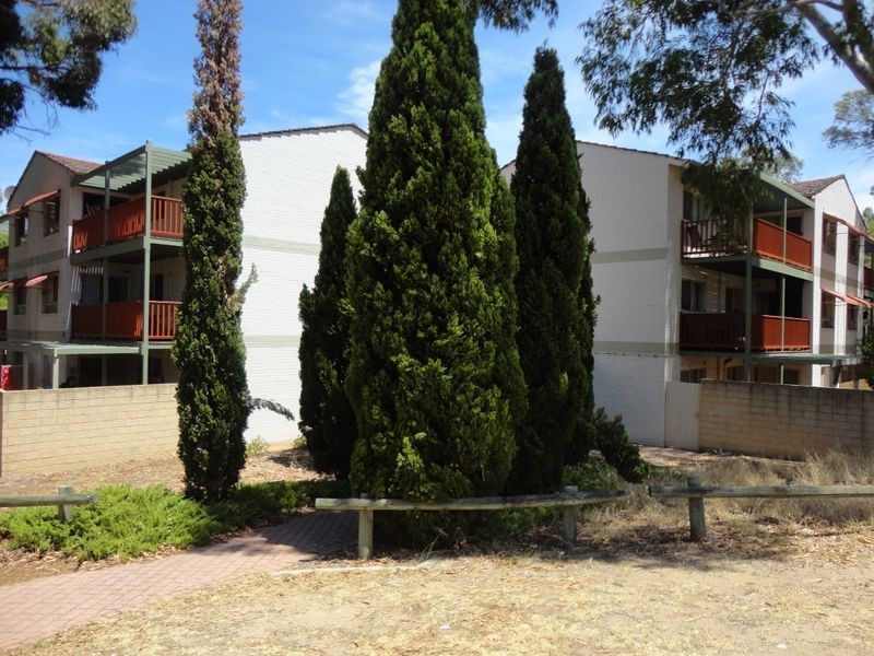 1/27 Partridge Street, Orelia WA 6167