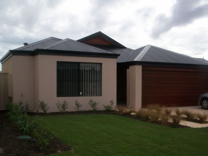 4 Greenbrook Way, Bertram WA 6167