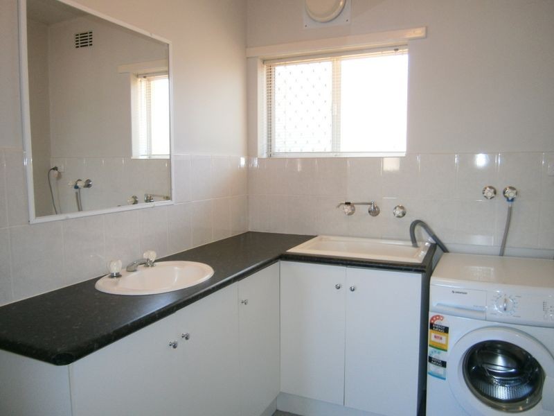 18/11 Jacques Place, Orelia WA 6167