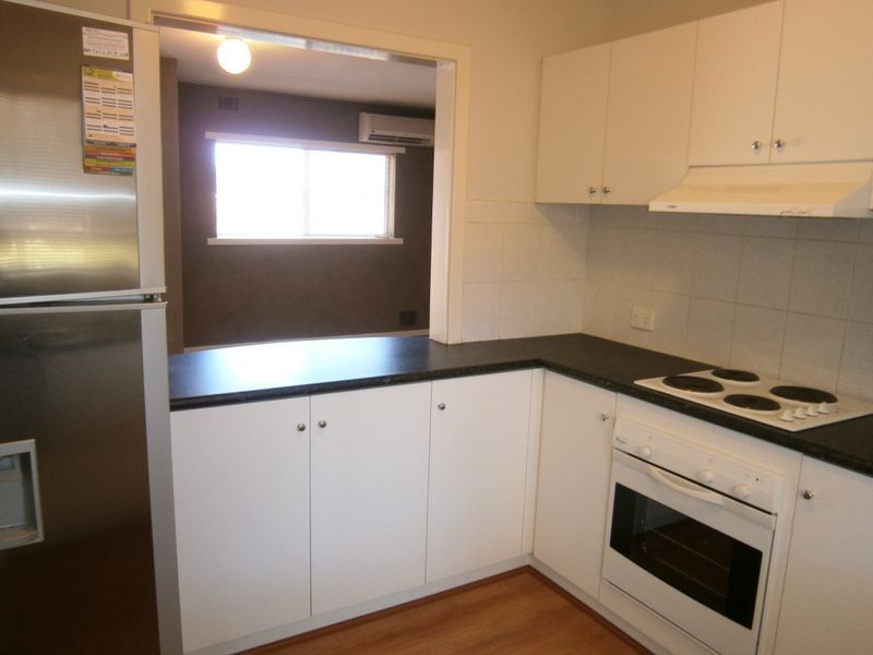 18/11 Jacques Place, Orelia WA 6167