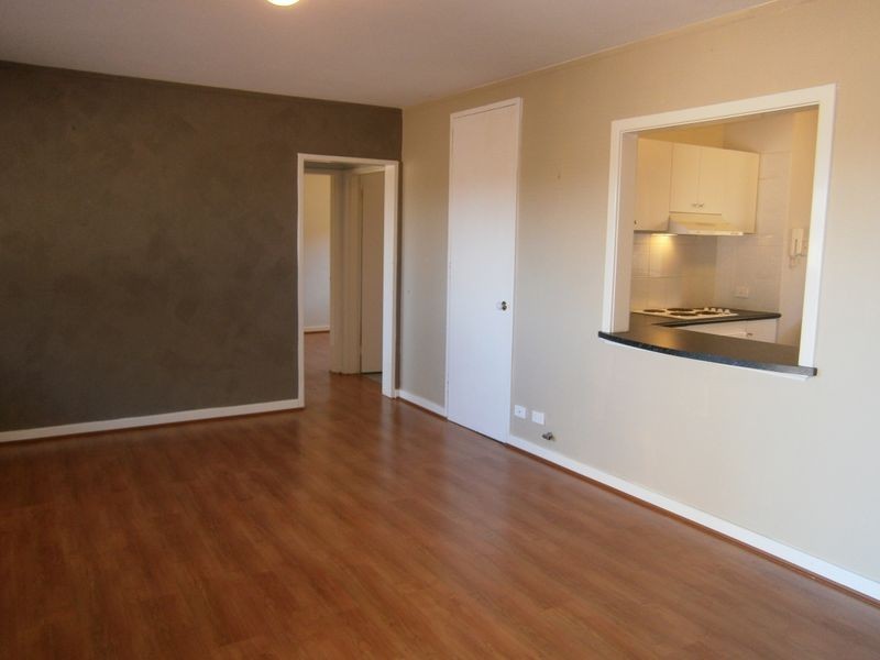 18/11 Jacques Place, Orelia WA 6167