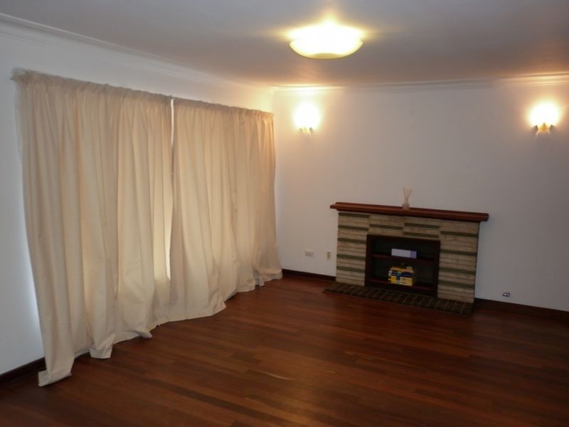 11 Summerton Road, Medina WA 6167