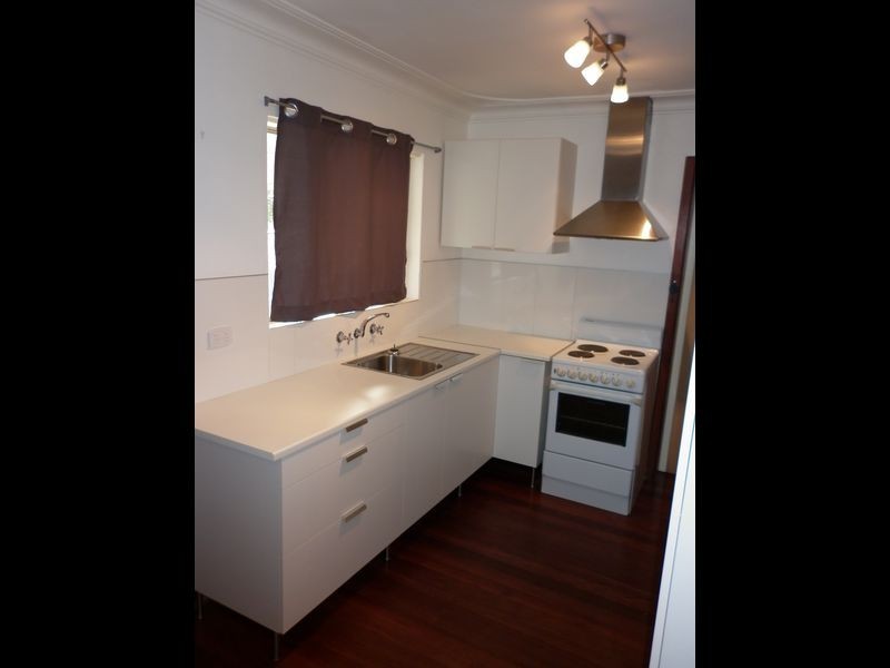 11 Summerton Road, Medina WA 6167