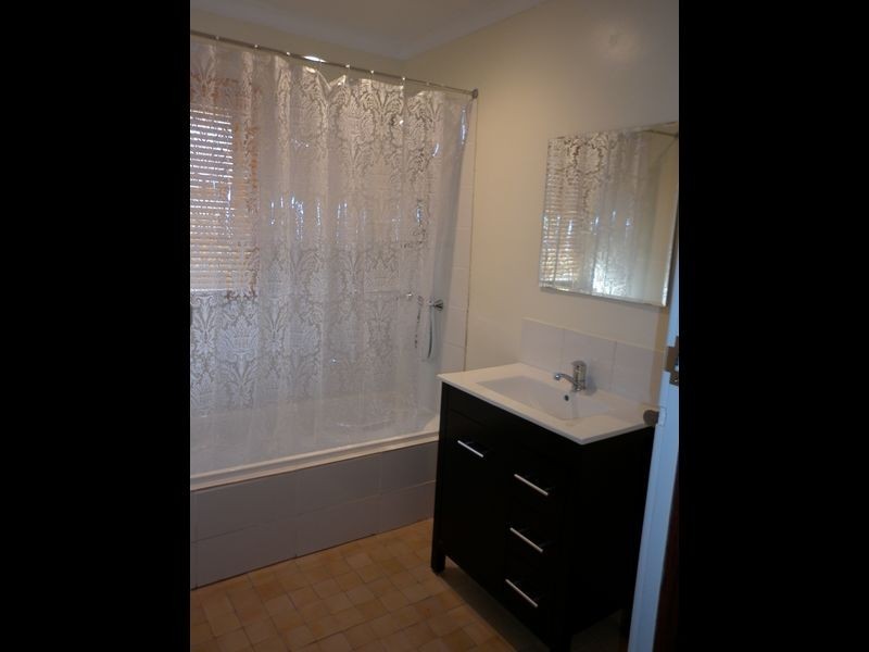 11 Summerton Road, Medina WA 6167