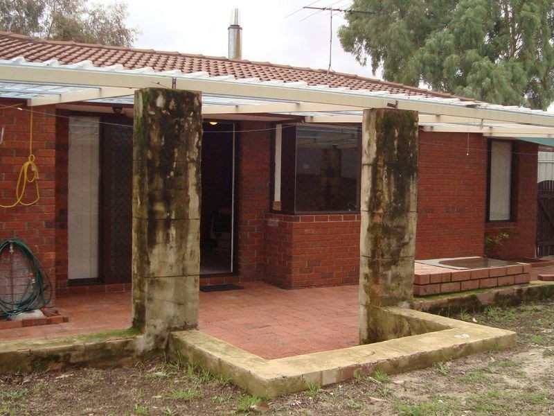 8 Pedder Way, Parmelia WA 6167