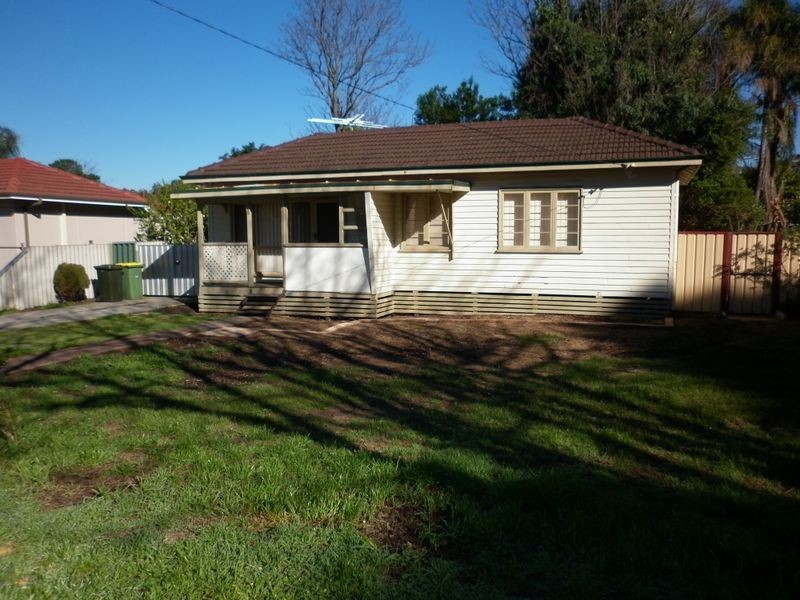 4 Matson Street, Medina WA 6167
