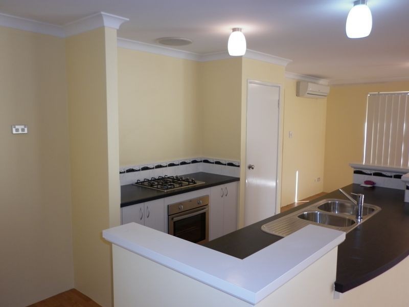 12 Brockenhurst Link, Wellard WA 6170