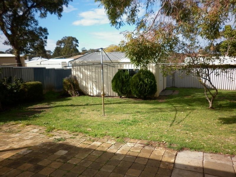 44 Porter Gardens, Leda WA 6170