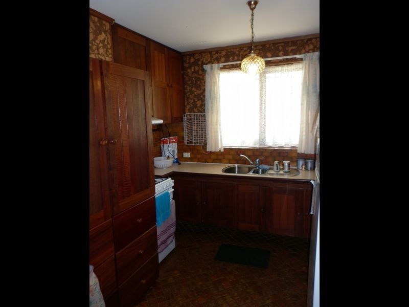 3 Maycock Place, Orelia WA 6167