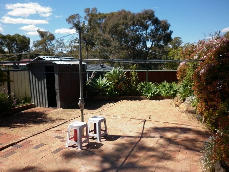 3 Maycock Place, Orelia WA 6167