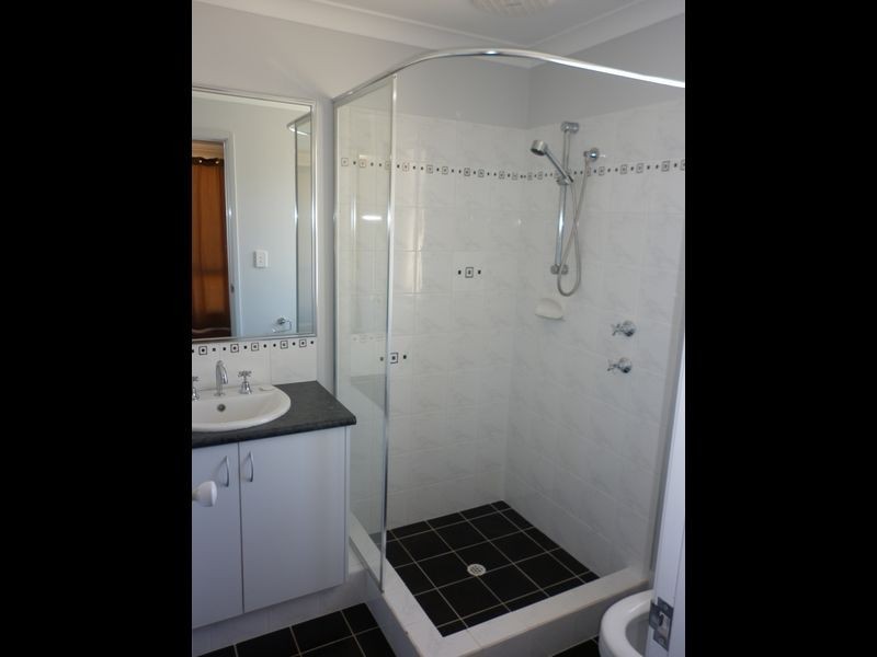 2 Garret Corner, Parmelia WA 6167