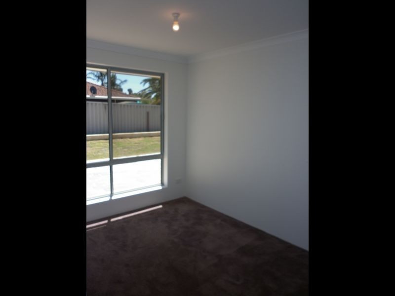 2 Garret Corner, Parmelia WA 6167