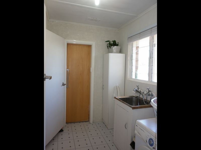 81 Orelia Avenue, Orelia WA 6167