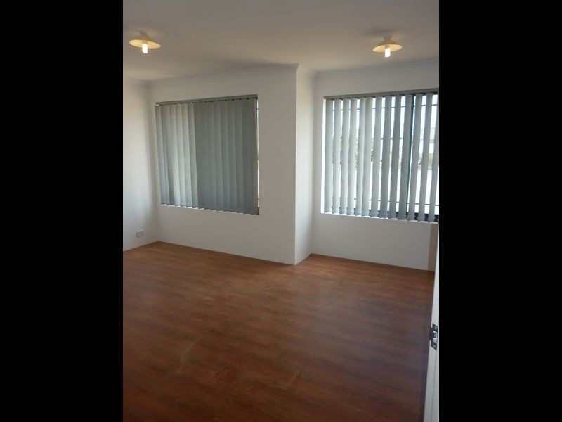 8 Kabarri Crescent, Bertram WA 6167