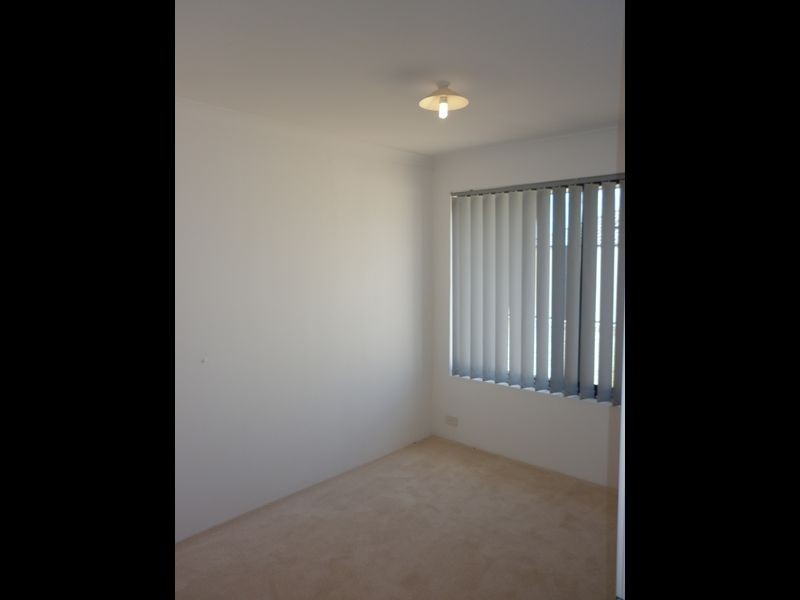 8 Kabarri Crescent, Bertram WA 6167