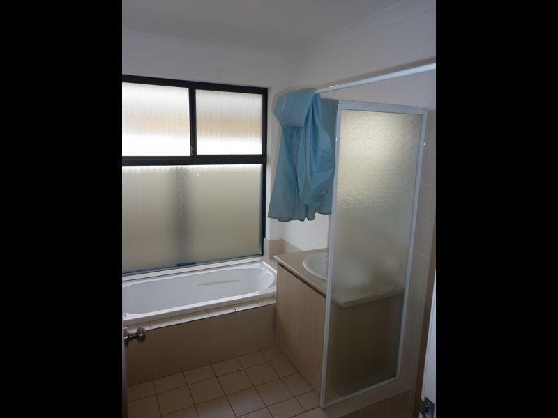 8 Kabarri Crescent, Bertram WA 6167