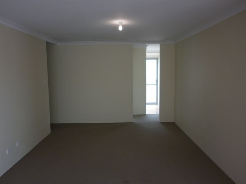 60 Cheltenham Loop, Bertram WA 6167