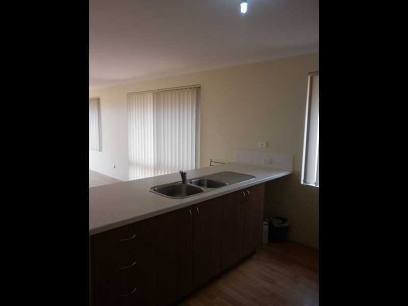 60 Cheltenham Loop, Bertram WA 6167