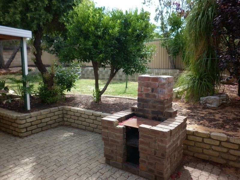 34 Chisham Avenue, Parmelia WA 6167