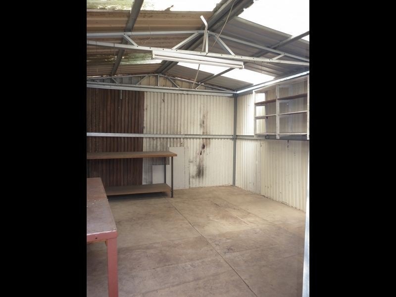 18 Morrit Way, Parmelia WA 6167