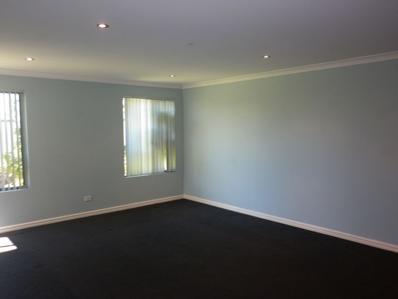 23 Broughton Way, Rockingham WA 6168