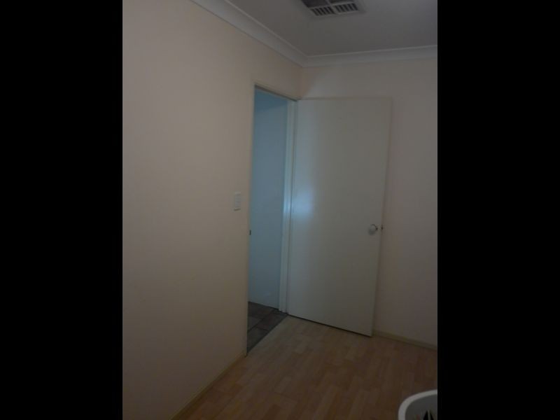 6 Enlie Lane, Warnbro WA 6169