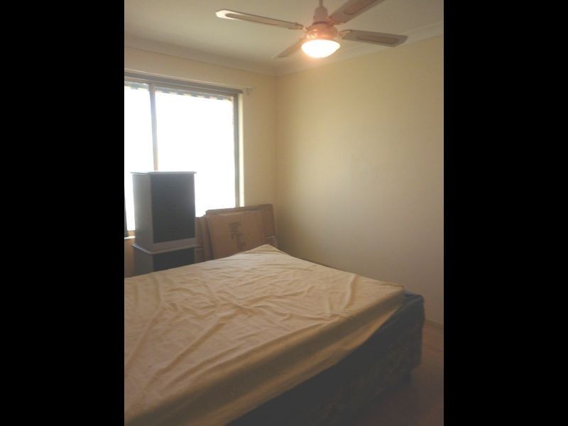 6 Enlie Lane, Warnbro WA 6169