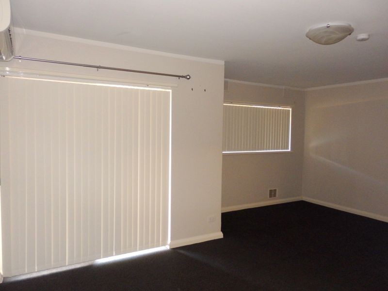 4/13 Reilly Street, Orelia WA 6167