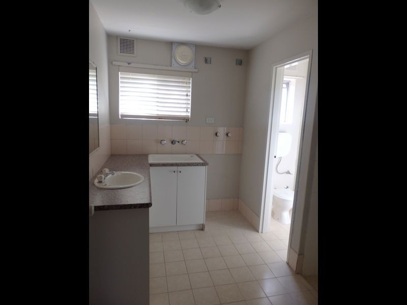 4/13 Reilly Street, Orelia WA 6167