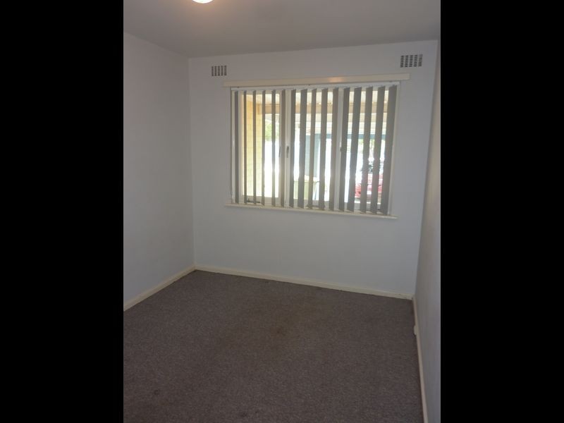 34 Maydwell Way, Calista WA 6167
