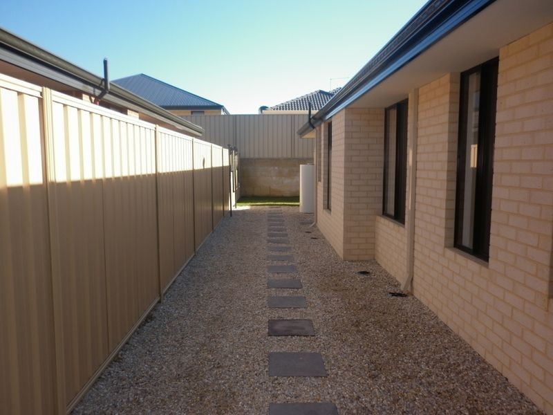63 Millbrook Avenue, Bertram WA 6167
