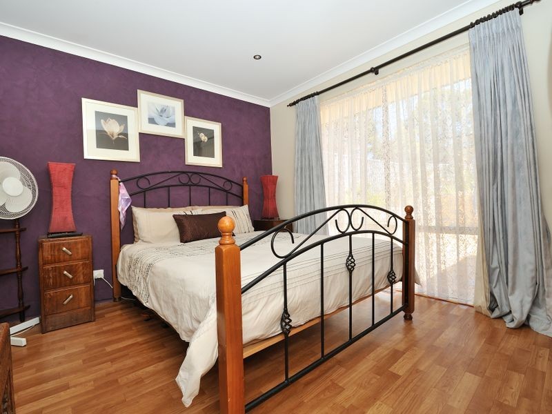 9 The Ramble, Parmelia WA 6167