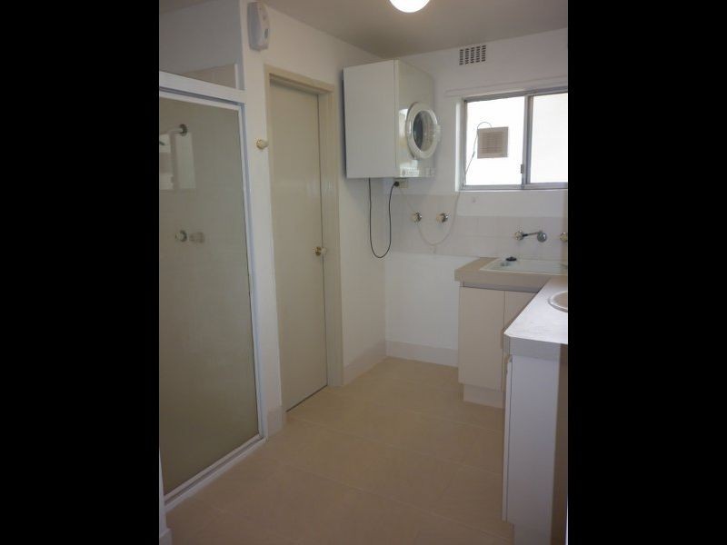 9/14 Canham Way, Orelia WA 6167