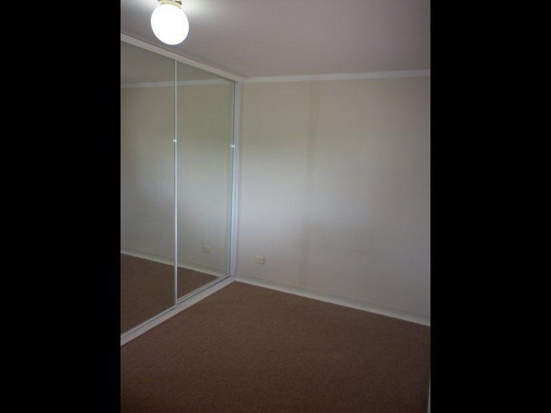 9/14 Canham Way, Orelia WA 6167