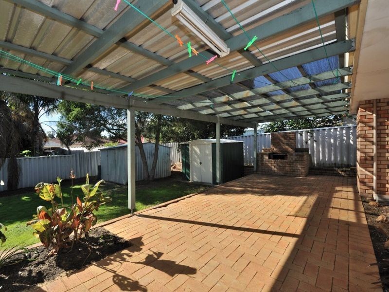 19 Conellan Terrace, Parmelia WA 6167