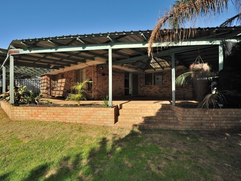 19 Conellan Terrace, Parmelia WA 6167