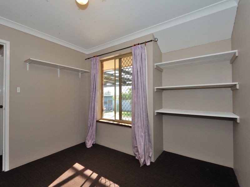 19 Conellan Terrace, Parmelia WA 6167