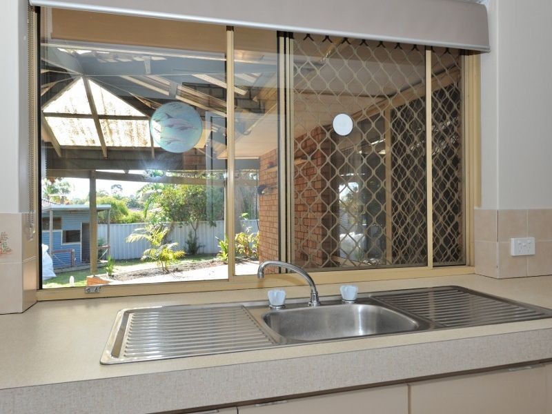 19 Conellan Terrace, Parmelia WA 6167