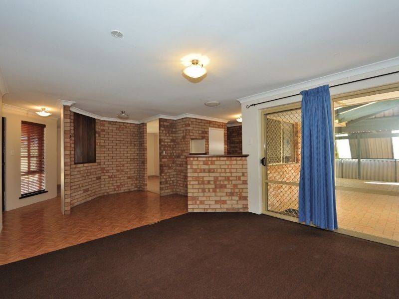 19 Conellan Terrace, Parmelia WA 6167
