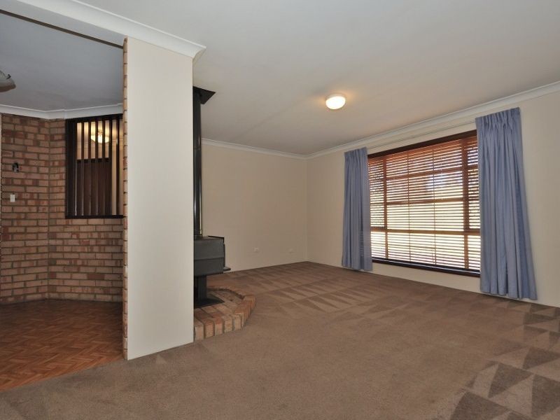 19 Conellan Terrace, Parmelia WA 6167